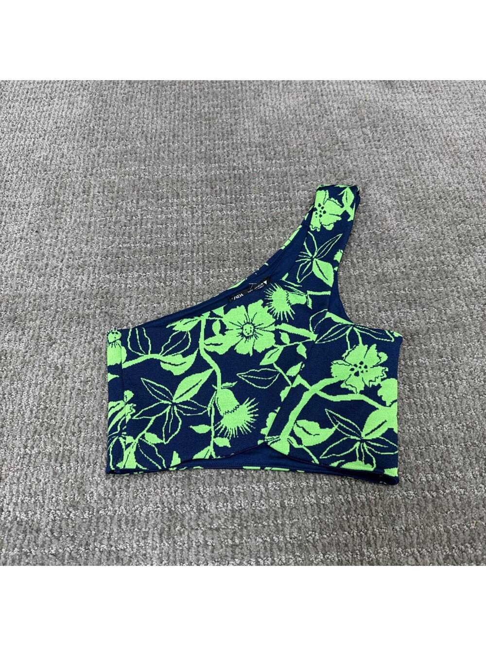 Zara One Shoulder Floral Crop Top in Navy and Green Size Small NWT
